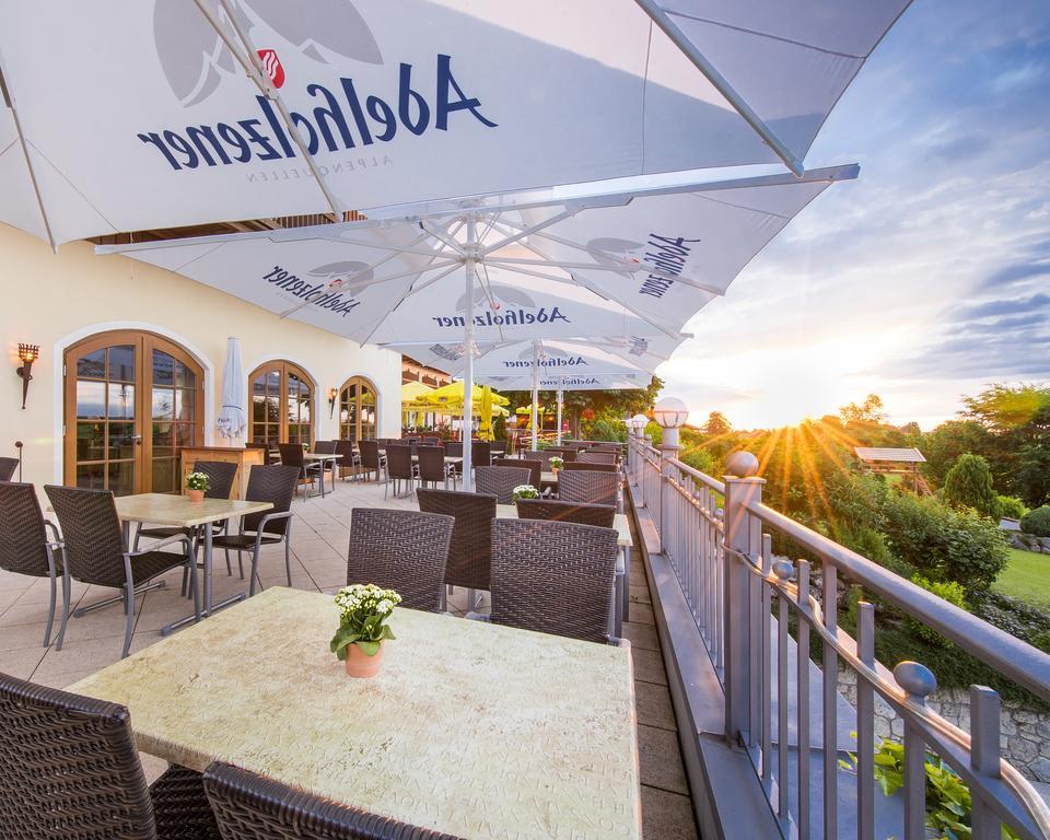 Hotel Und Landgasthof Altwirt Großhartpenning Extérieur photo