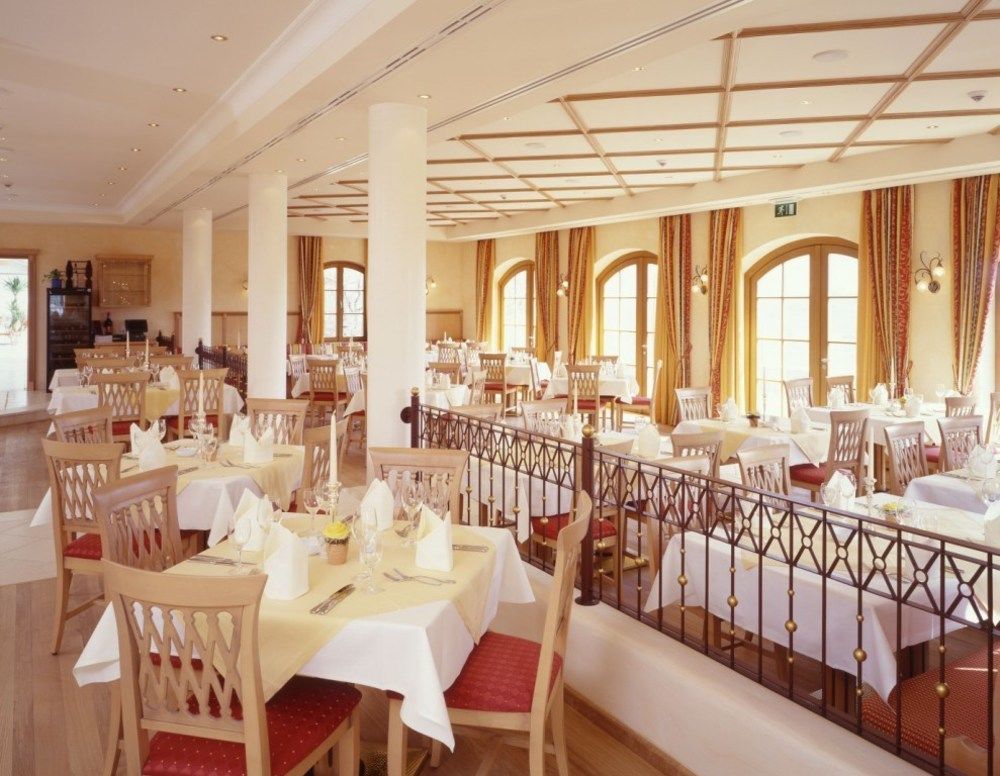 Hotel Und Landgasthof Altwirt Großhartpenning Extérieur photo