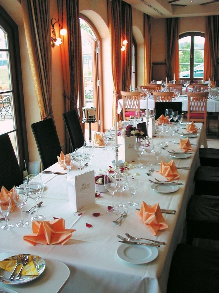 Hotel Und Landgasthof Altwirt Großhartpenning Extérieur photo