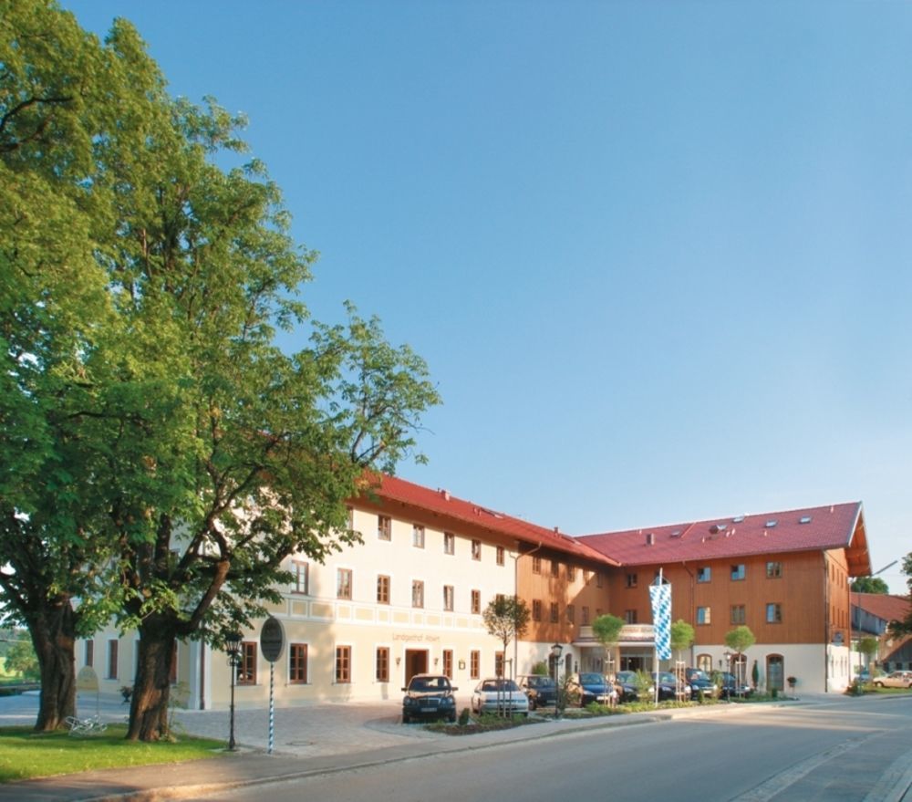 Hotel Und Landgasthof Altwirt Großhartpenning Extérieur photo