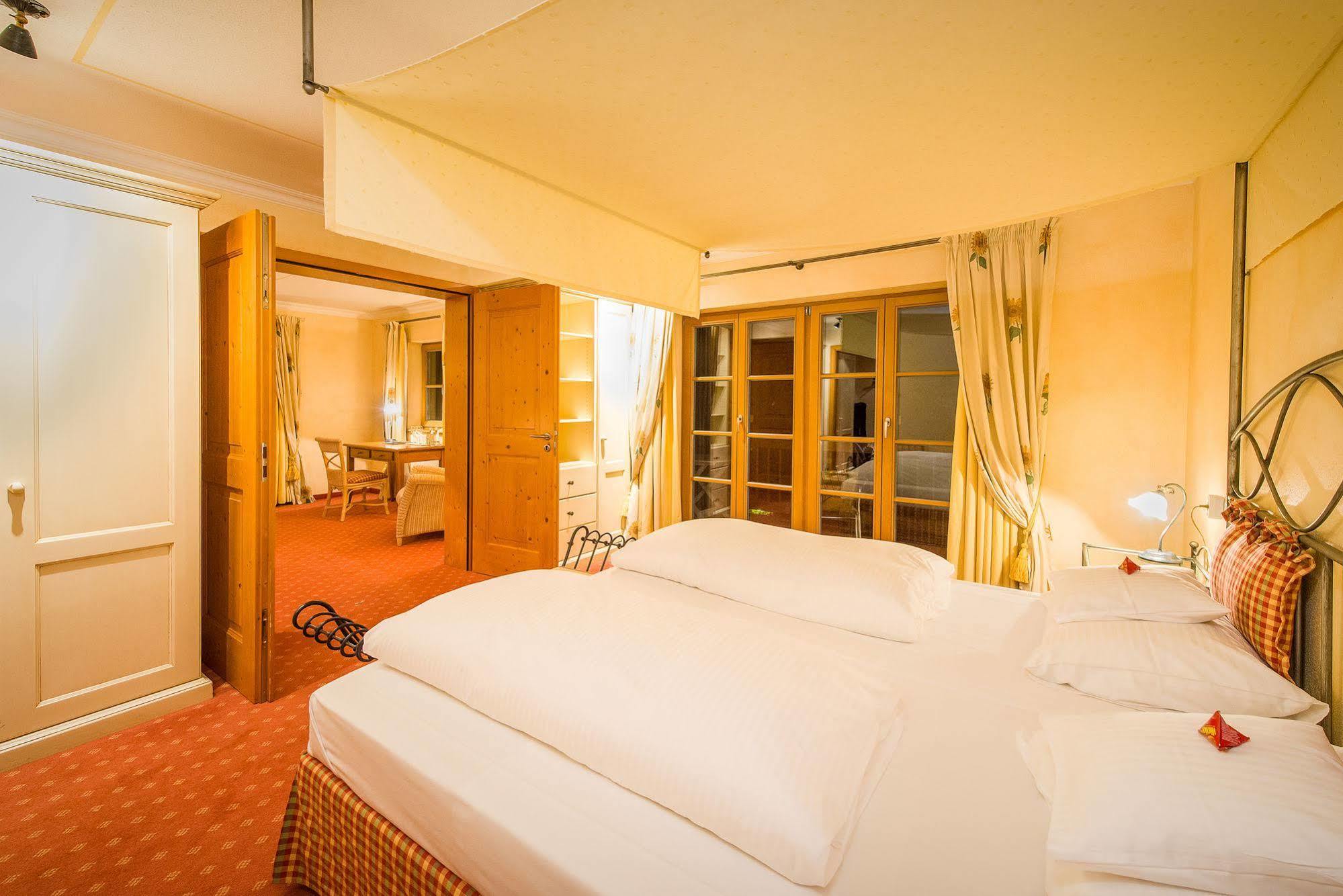 Hotel Und Landgasthof Altwirt Großhartpenning Extérieur photo