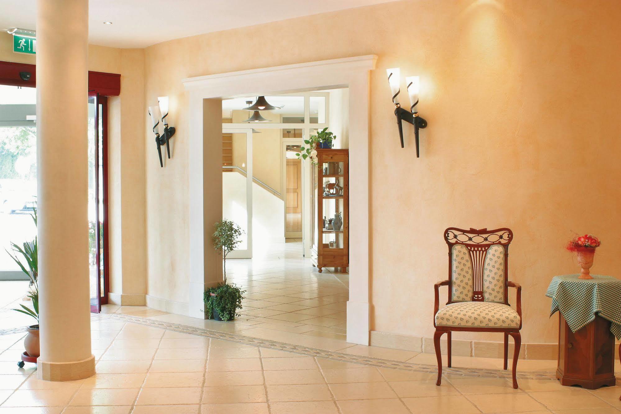 Hotel Und Landgasthof Altwirt Großhartpenning Extérieur photo